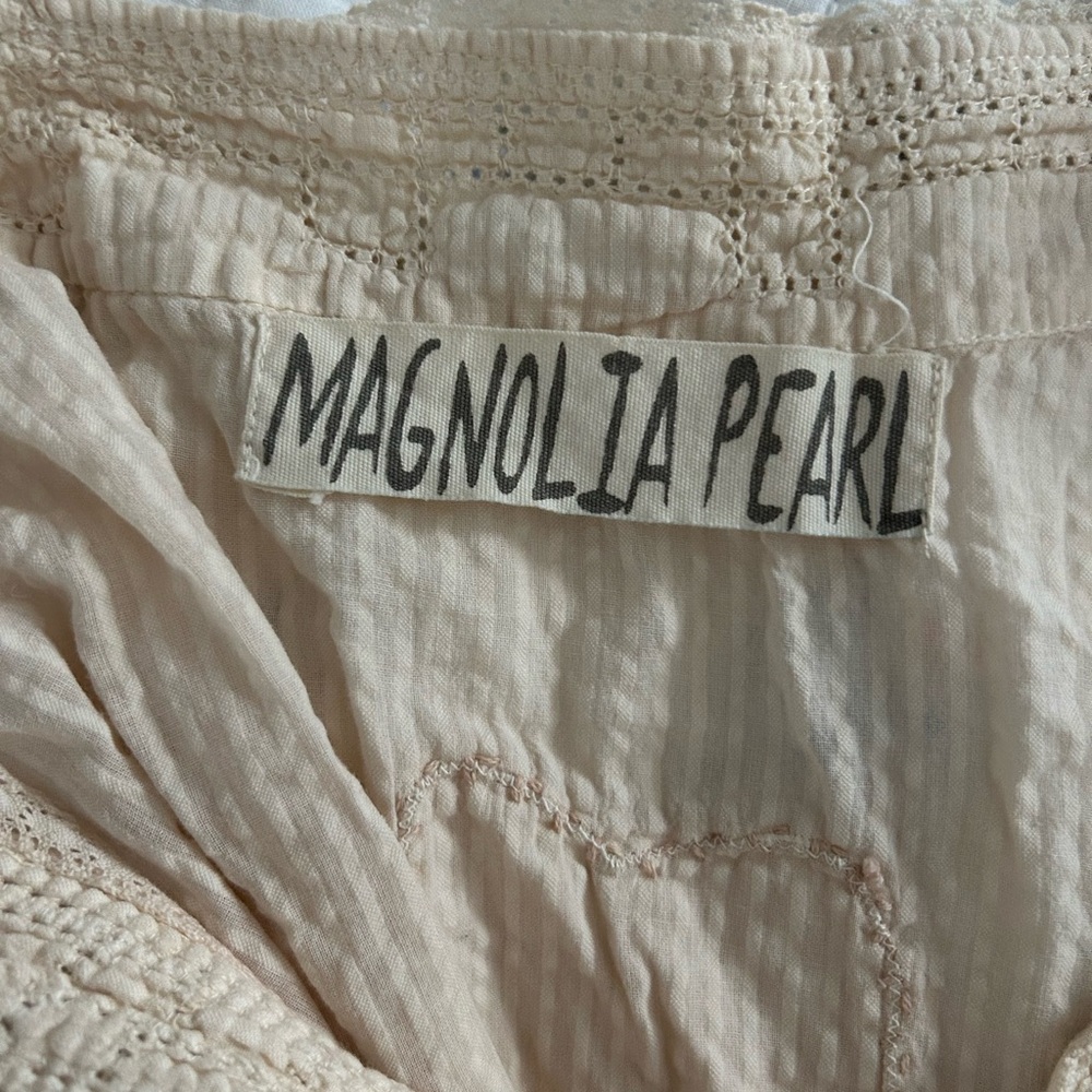 Magnolia Pearl Top - Picture 4 of 4